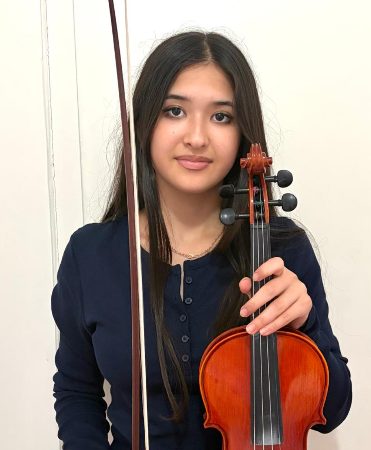 Miss Bita, violin student